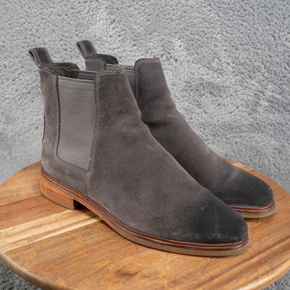 Clarks Womens Clarkdale Arlo Chelsea Boots Suede in Gray Size 10